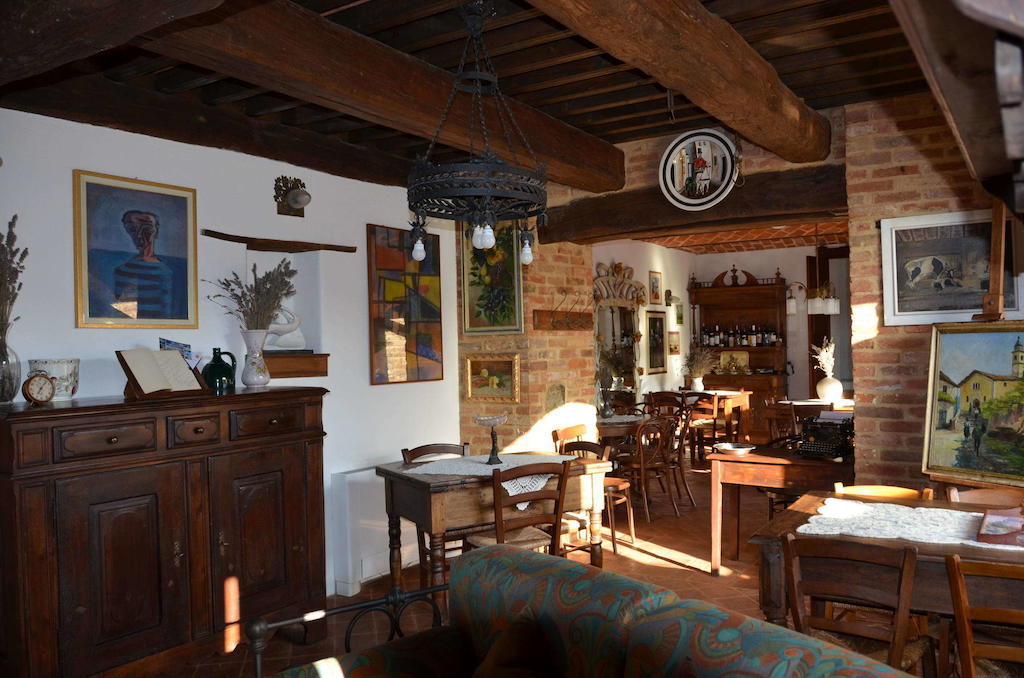 La Corte Di Gerardo Tonco Exteriör bild
